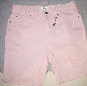New women's shorts 32 waist